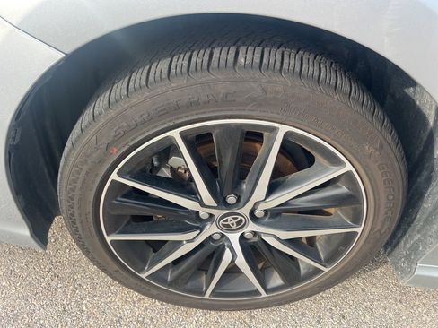 Used 2023 Toyota Camry SE FWD image 14