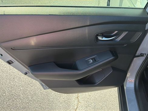 Used 2025 Honda Accord SE image 16