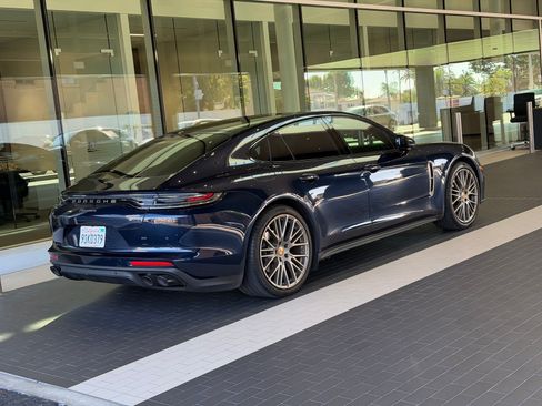 Certified 2023 Porsche Panamera Platinum Edition RWD image 9