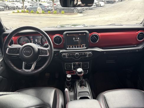 Used 2022 Jeep Wrangler Unlimited Rubicon w/ Steel Bumper Group AWD/4WD image 29