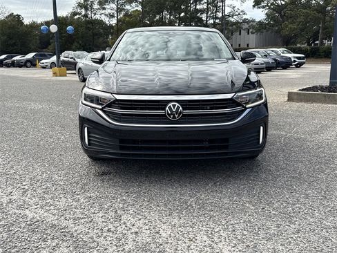 Used 2024 Volkswagen Jetta SEL image 10