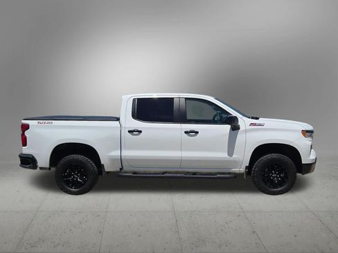 Used 2024 Chevrolet Silverado 1500 LT Trail Boss w/ Convenience Package II AWD/4WD image 7