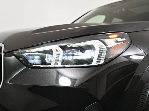 Certified 2023 BMW X1 xDrive28i image 5