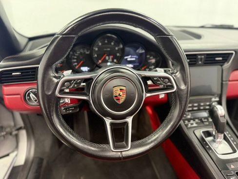 Used 2017 Porsche 911 Carrera image 54