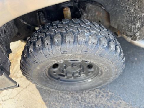 Used 2007 Chevrolet Silverado 2500 LT w/ Heavy-Duty Power Package image 24