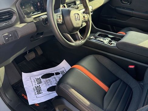 Used 2026 Honda Passport TrailSport image 7