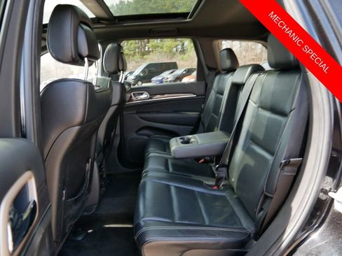 Used 2015 Jeep Grand Cherokee Overland w/ Advanced Technology Group image 11