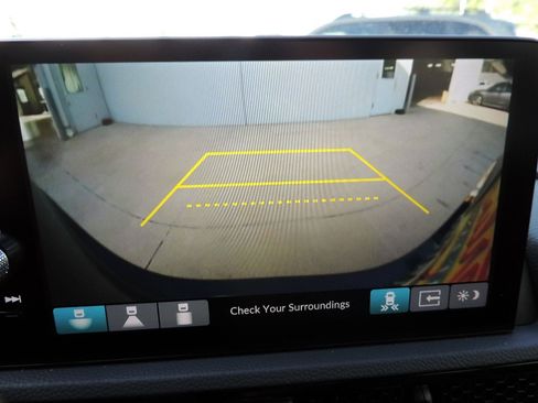 Used 2024 Honda CR-V EX-L image 25