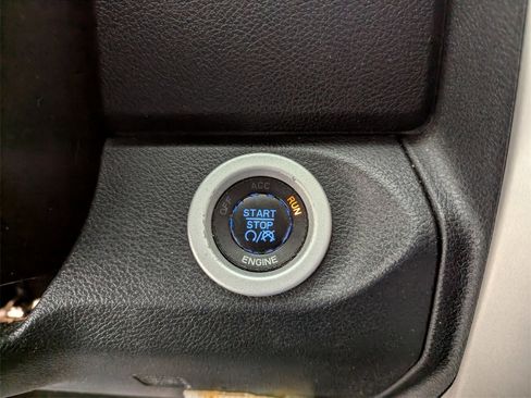 Certified 2016 RAM 1500 Laramie w/ Convenience Group image 22