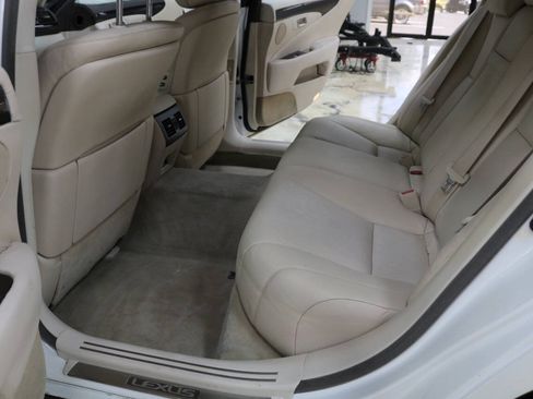 Used 2008 Lexus LS 460 L RWD image 83