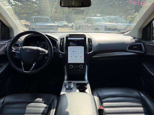 Used 2024 Ford Edge SEL AWD/4WD image 16