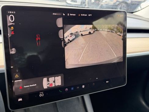 Used 2023 Tesla Model 3 Standard Range RWD image 14