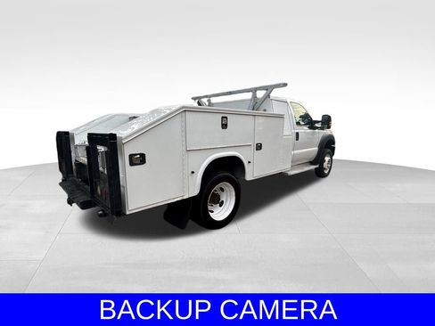 Used 2016 Ford F550 2WD Regular Cab Super Duty image 4