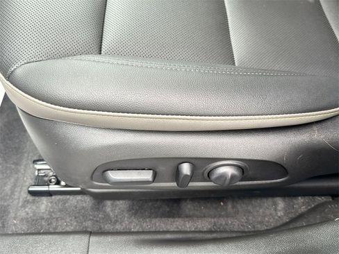 Used 2025 Chevrolet Trax ACTIV w/ Driver Confidence Package image 14