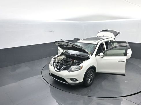 Used 2016 Nissan Rogue SL w/ SL Premium Package image 35