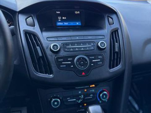 Used 2018 Ford Focus S image 15