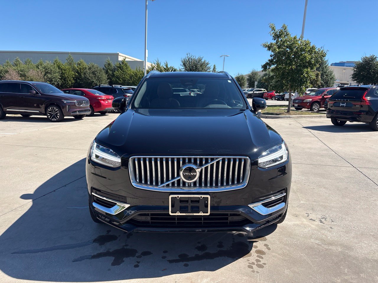 Used 2024 Volvo XC90 B5 Plus w/ Protection Package Premier AWD/4WD image 2
