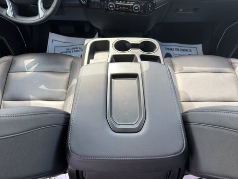 Used 2025 Chevrolet Silverado 2500 LT AWD/4WD image 13