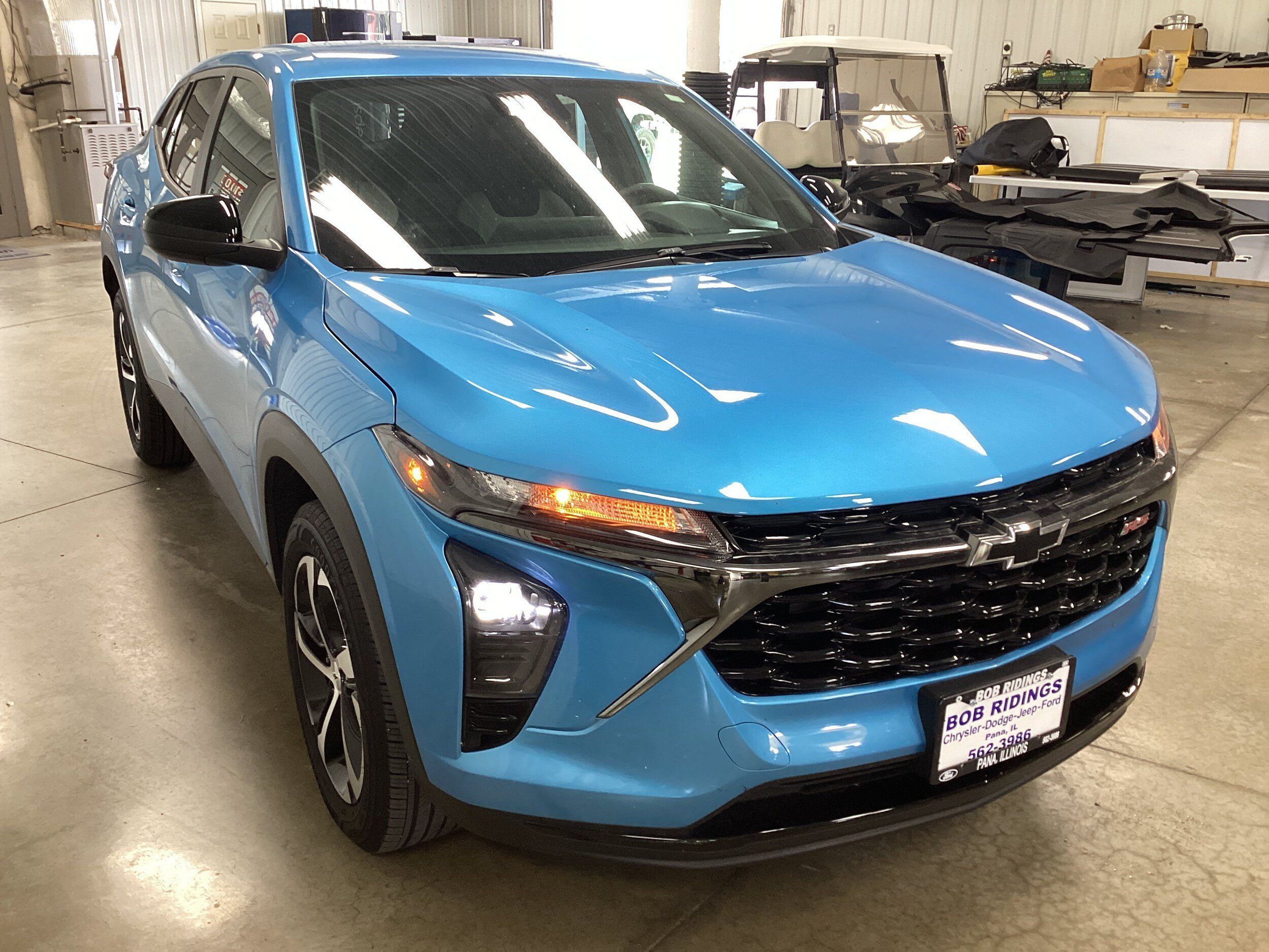 Used 2025 Chevrolet Trax RS FWD image 7