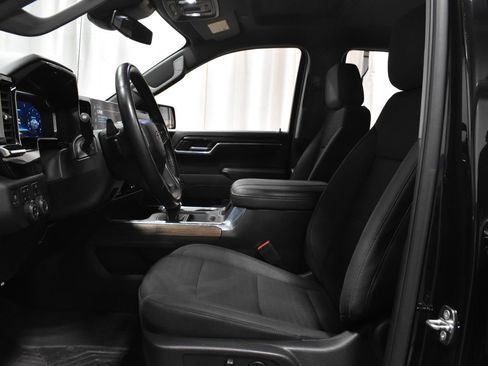 Used 2024 Chevrolet Silverado 1500 RST w/ Convenience Package II AWD/4WD image 7
