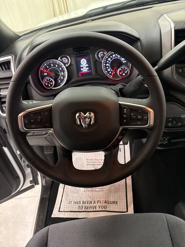 New 2026 RAM 2500 Big Horn AWD/4WD image 12