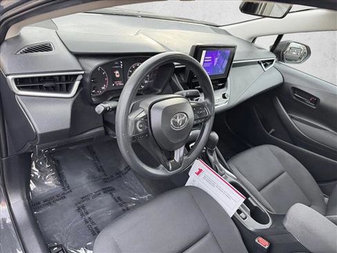 Used 2023 Toyota Corolla LE image 11