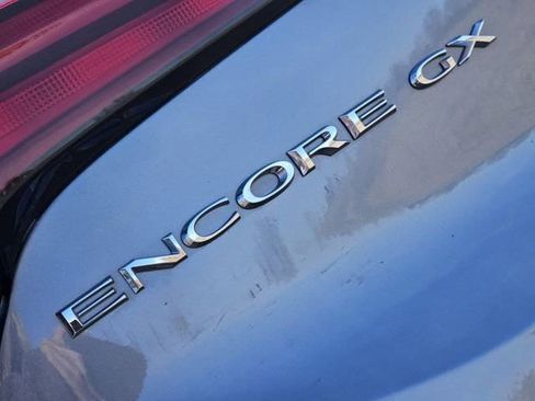 Used 2023 Buick Encore GX Preferred image 11