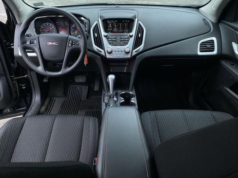 Used 2015 GMC Terrain SL image 11