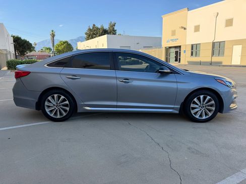 Used 2017 Hyundai Sonata Sport w/ Value Edition Package 02 FWD image 4