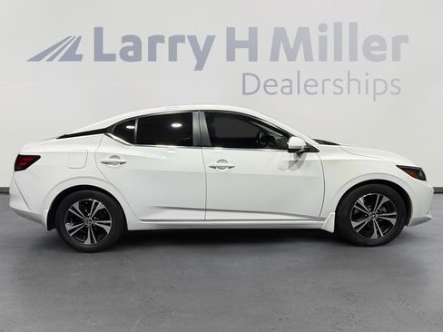 Used 2023 Nissan Sentra SV image 6