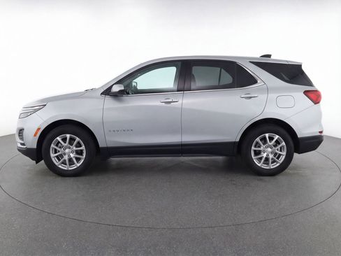 Used 2023 Chevrolet Equinox LT image 5