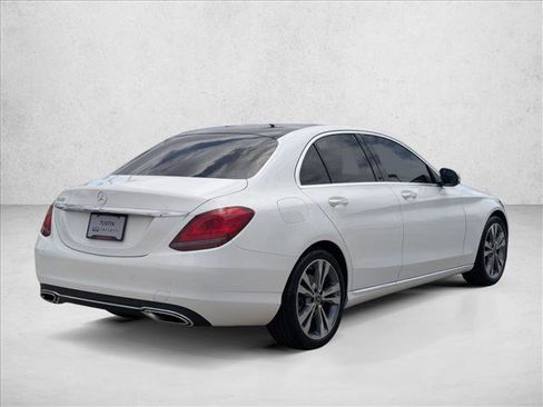 Used 2021 Mercedes-Benz C 300 Sedan image 5