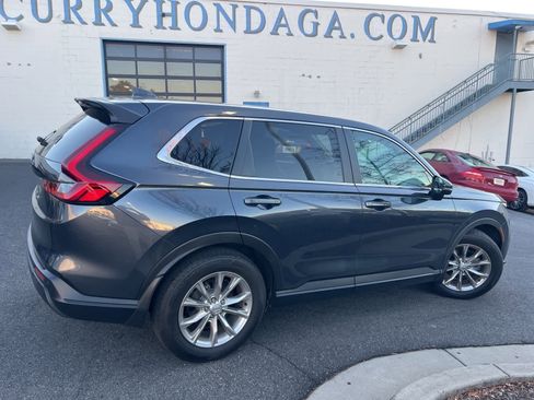 Used 2023 Honda CR-V EX-L image 11