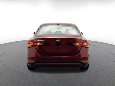 Used 2025 Nissan Sentra SV FWD image 8