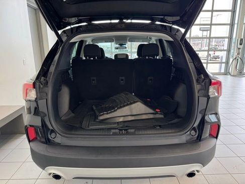 Used 2022 Ford Escape SE w/ Convenience Package image 36