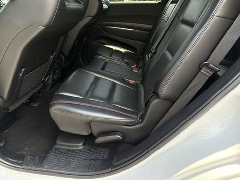 Used 2024 Dodge Durango GT RWD image 25