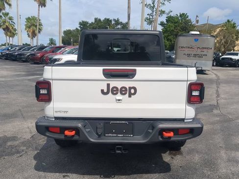 Used 2022 Jeep Gladiator Mojave w/ LED Lighting Group AWD/4WD image 6