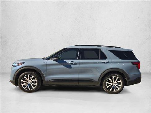 New 2026 Ford Explorer ST-Line w/ Premium Package image 8