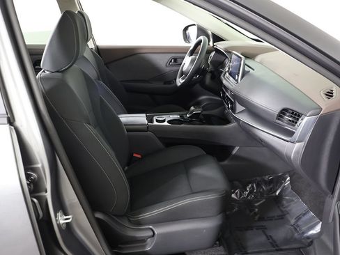 Used 2023 Nissan Rogue S AWD/4WD image 28