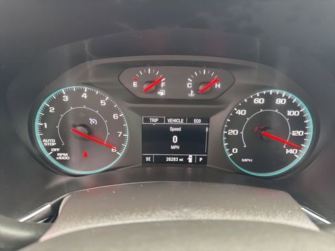 Used 2024 Chevrolet Equinox LS image 13