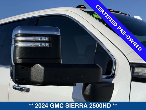 Used 2024 GMC Sierra 2500 Denali Ultimate image 11