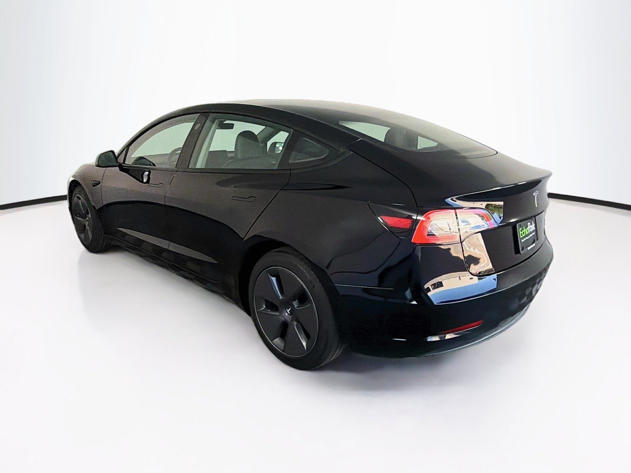 Used 2023 Tesla Model 3 Standard Range RWD image 5