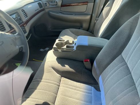 Used 2002 Chevrolet Impala w/ Preferred Equipment Group image 23