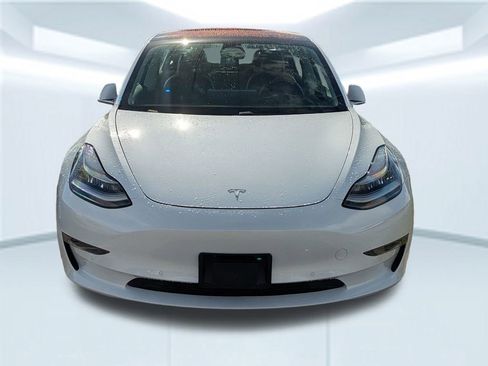 Used 2018 Tesla Model 3 Long Range image 2