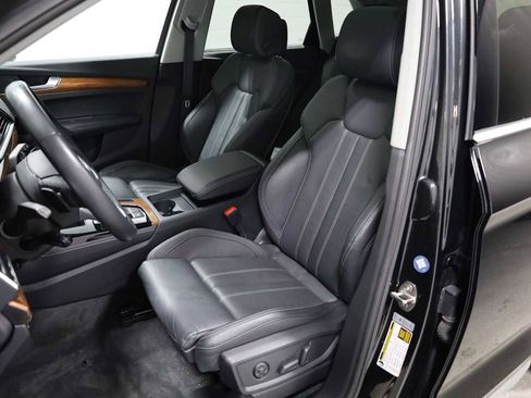 Used 2023 Audi Q5 2.0T Premium Plus w/ Premium Plus Package image 5