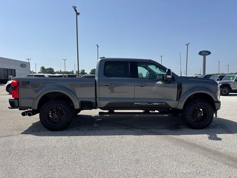 New 2026 Ford F250 Lariat w/ Black Appearance Package AWD/4WD image 2