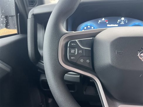 New 2025 Ford Bronco Base image 11