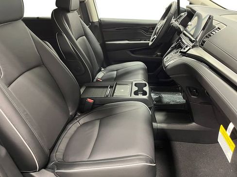 New 2026 Honda Odyssey Touring image 26