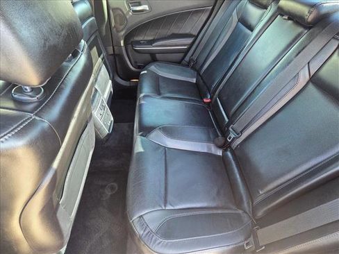 Used 2018 Dodge Charger GT image 18
