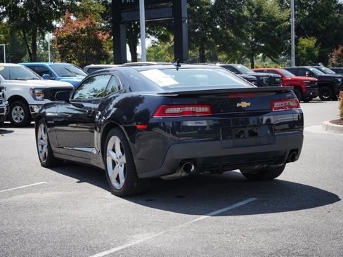Used 2015 Chevrolet Camaro SS w/ RS Package RWD image 8